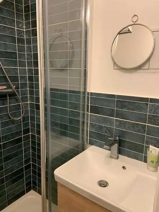 Studio 7eme Arrondissement 아파트 파리